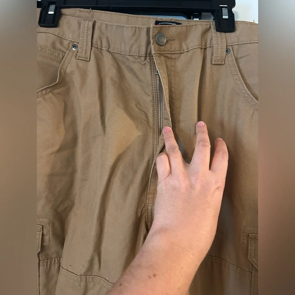 NWT. Wrangler Rancher work pants, khaki, men’s size 40x32 - Picture 5 of 9